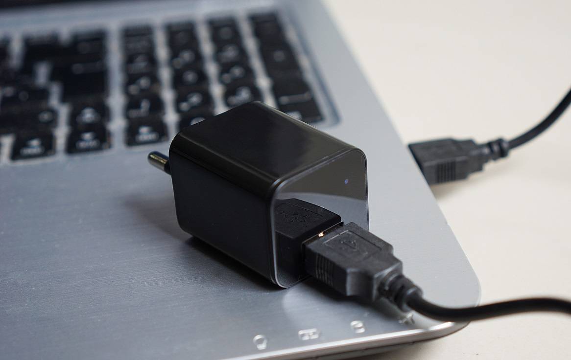 thumbnail image 2 of Camakt 1080P HD USB Charger Camera – Night Vision, Motion Detection, Plug-in Security Cam 2 of 14