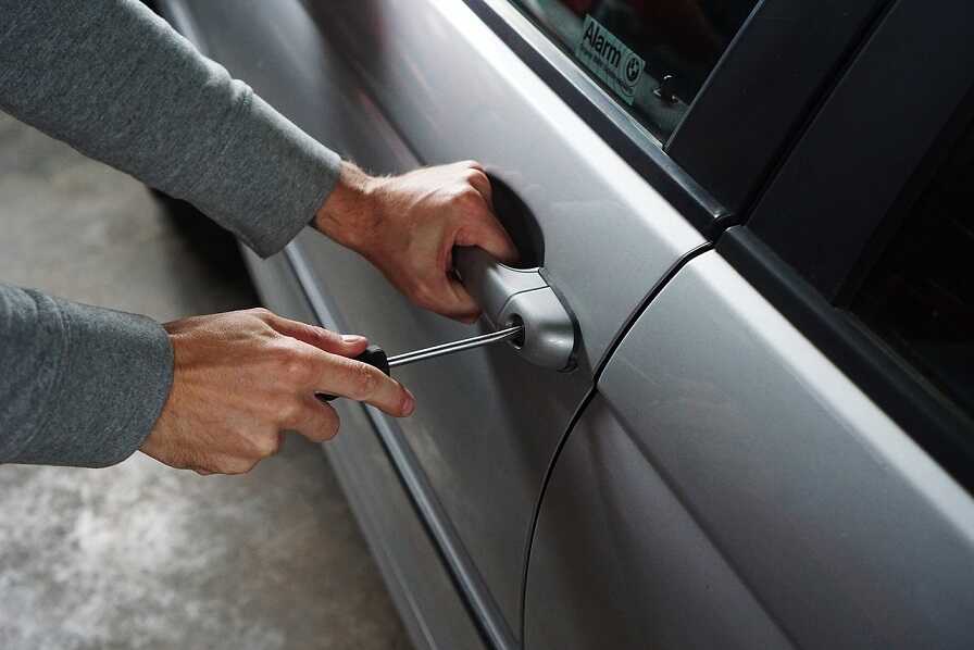 How to Prevent Carjacking