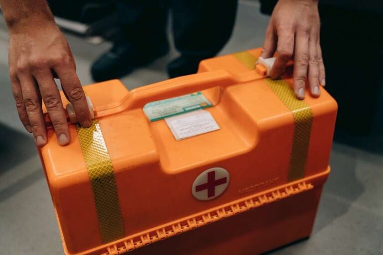 What Are the Essential Items to Include in a Home First Aid Kit?